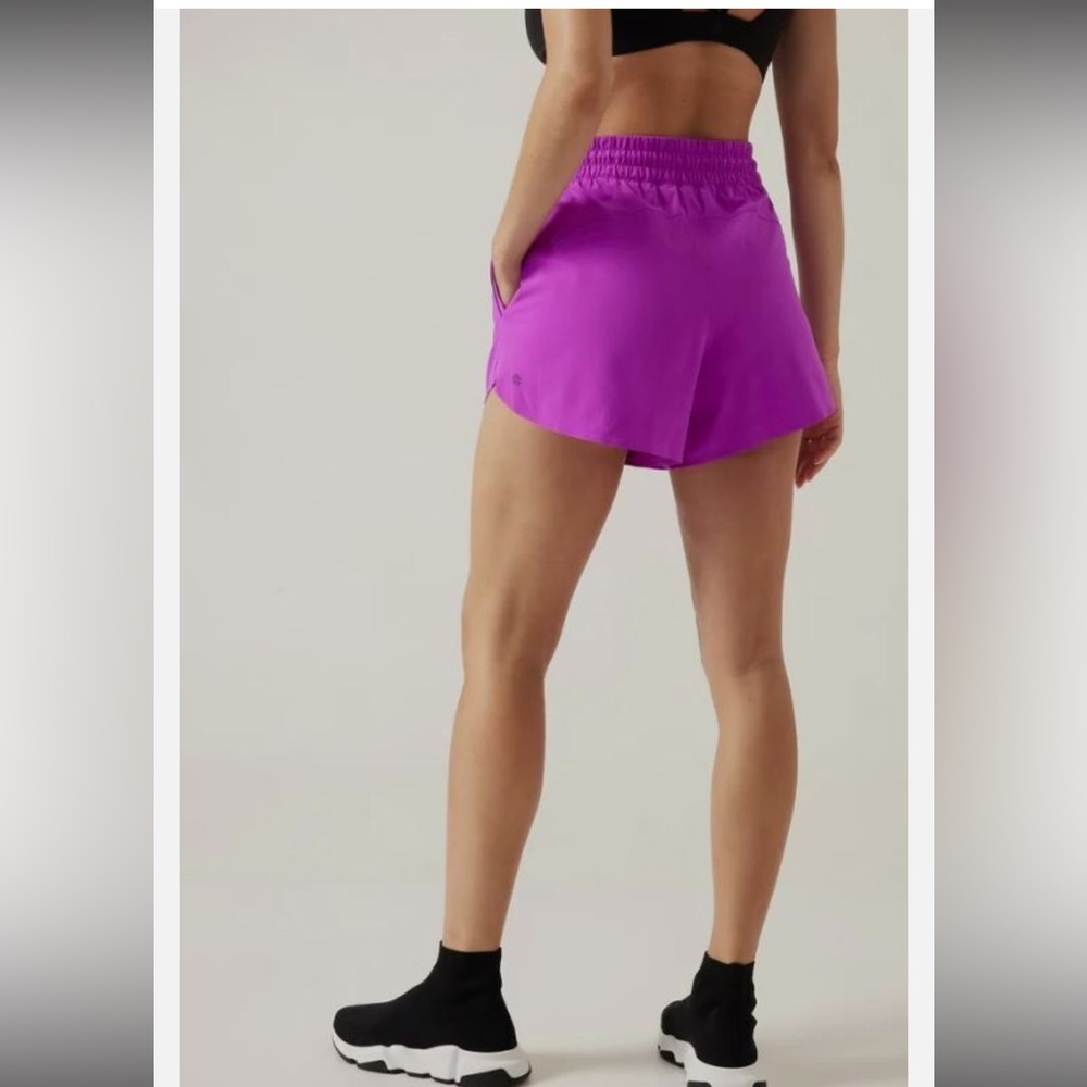 Athleta crossroads Shorts - Picture 2 of 8